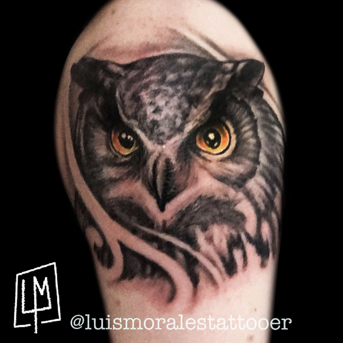 Black and Gray, Animal, Realism tattoo by Orlando Tattoo Artist Luis
